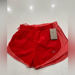 Fun orange color to wear to OTF!